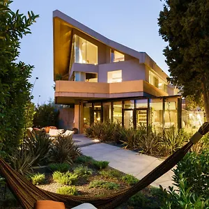 https://criu-boutique-hotel.sicilyhotelsitaly.net